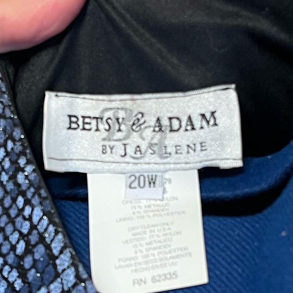 Betty and Adam sleeveless maxi dress reptile print - Picture 3 of 7